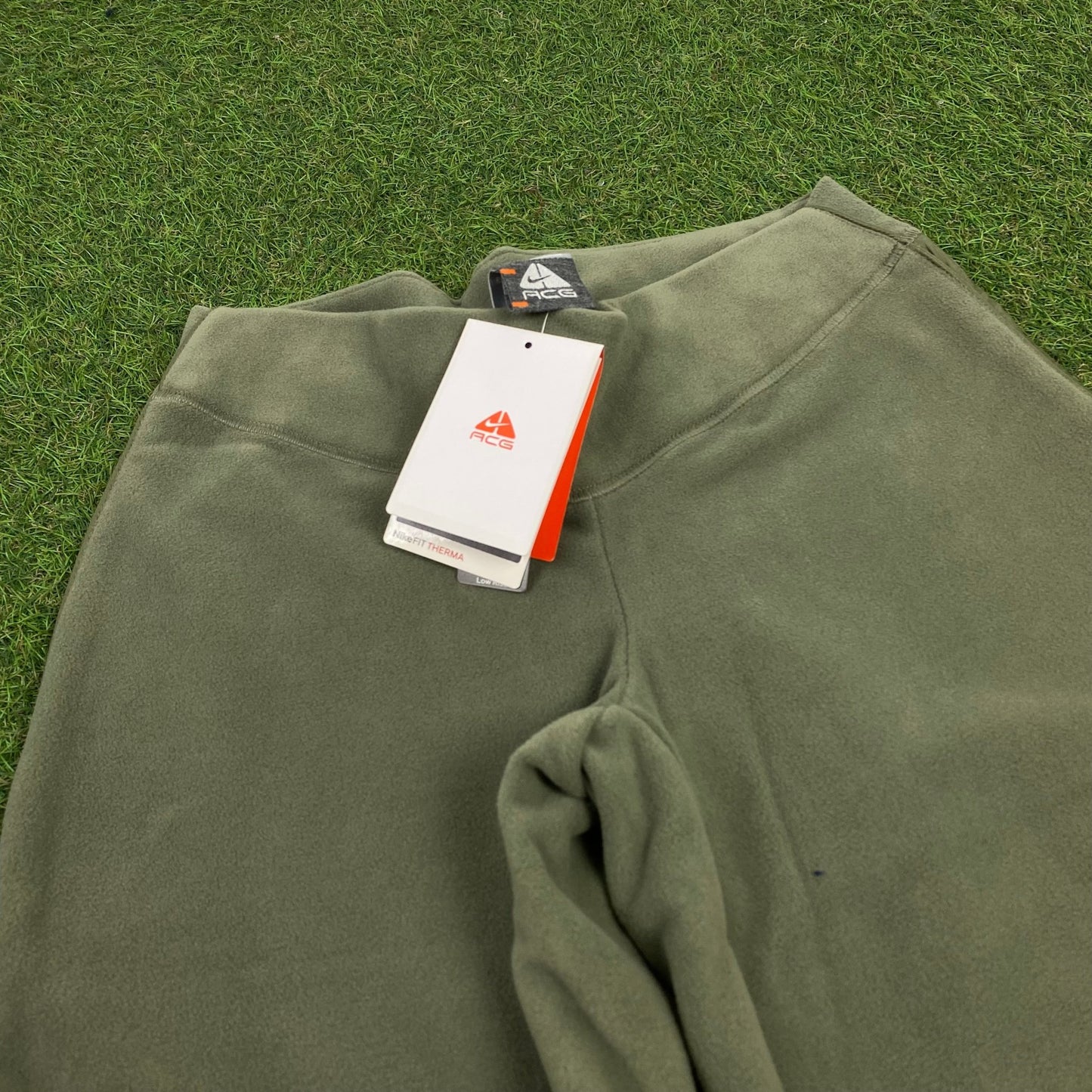 Vintage Nike ACG Fleece Joggers Green XS - Vintage Box