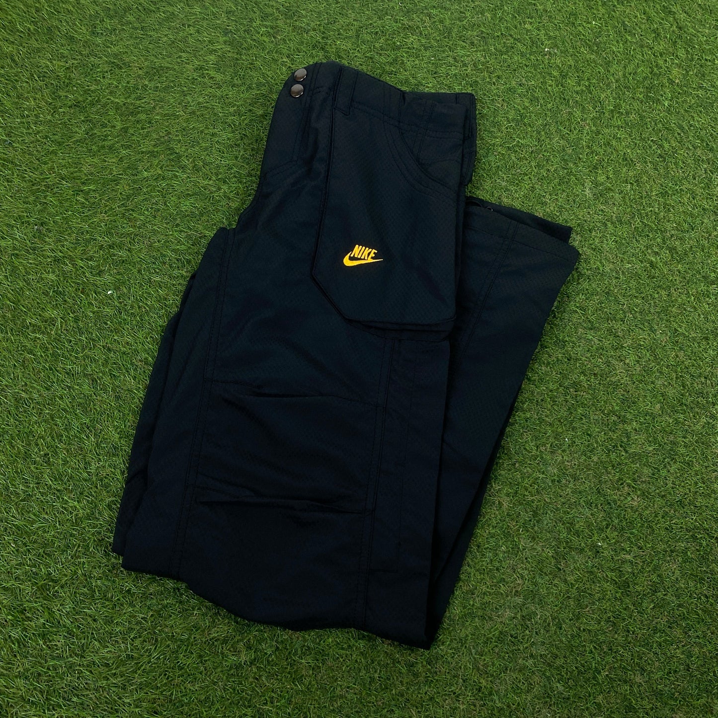 00s Nike Adjustable Hem Parachute Joggers Black Small