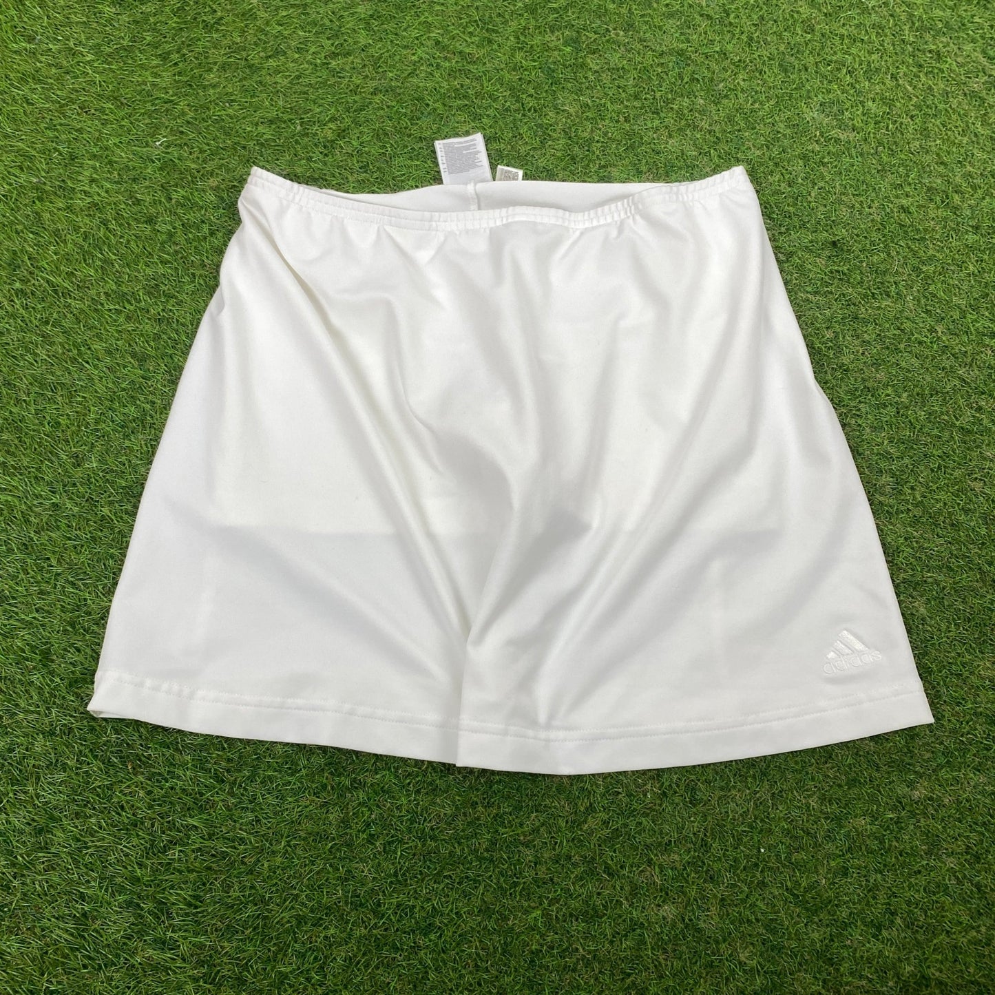 00s Adidas Tennis Skirt Shorts White Medium - Vintage Box