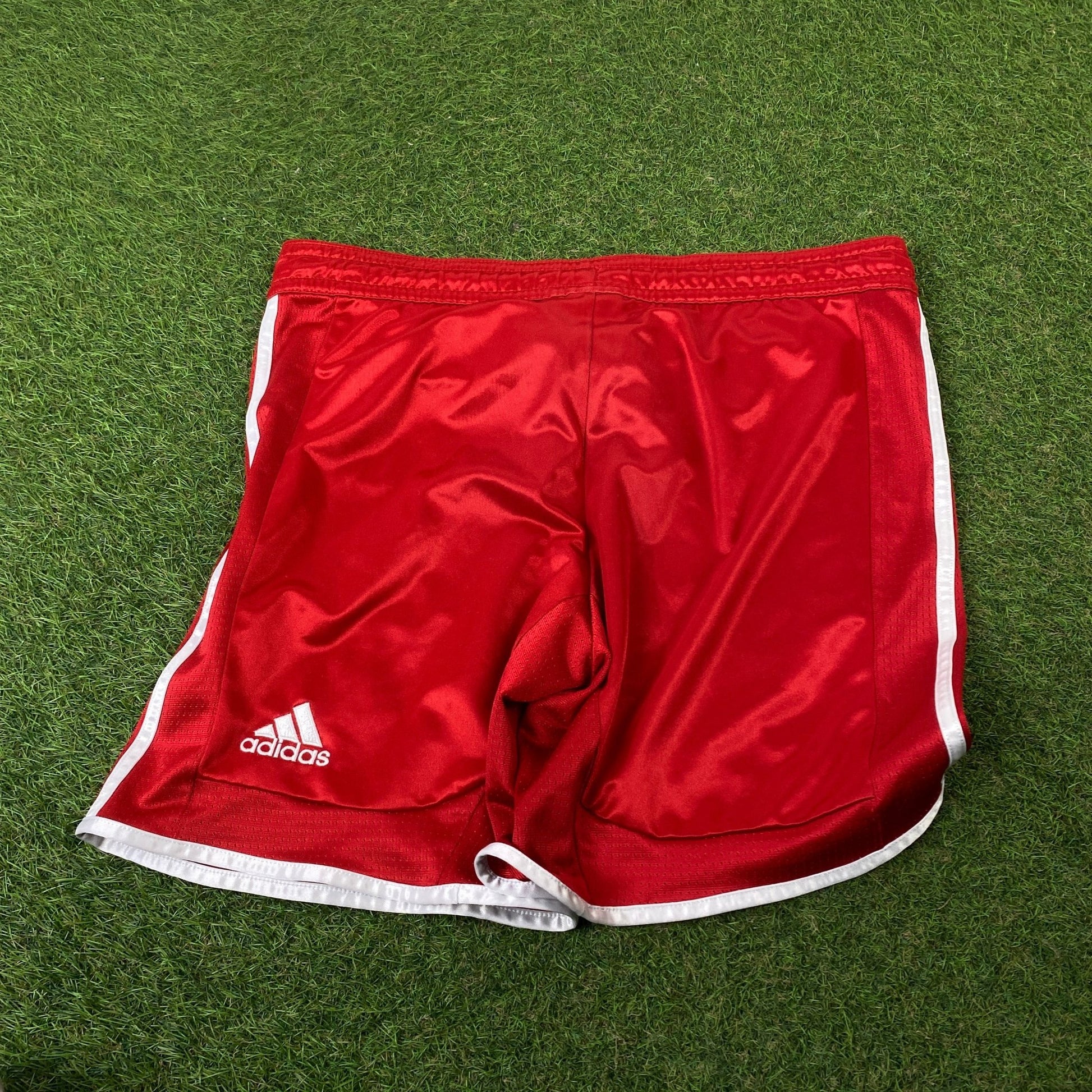 00s Adidas Bayern Munich Football Shorts Red Small - Vintage Box