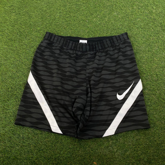 00s Nike Football Shorts Black Large - Vintage Box