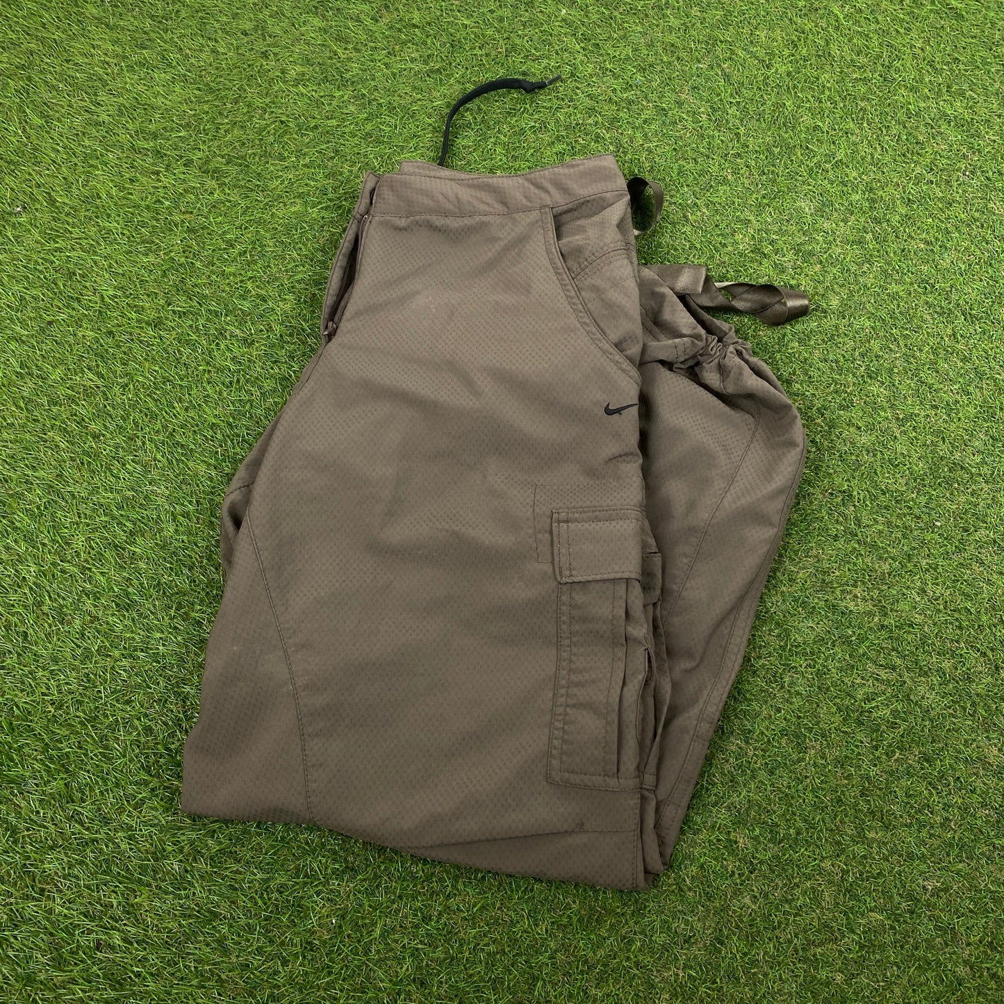 00s Nike Parachute Cargo Joggers Brown Small