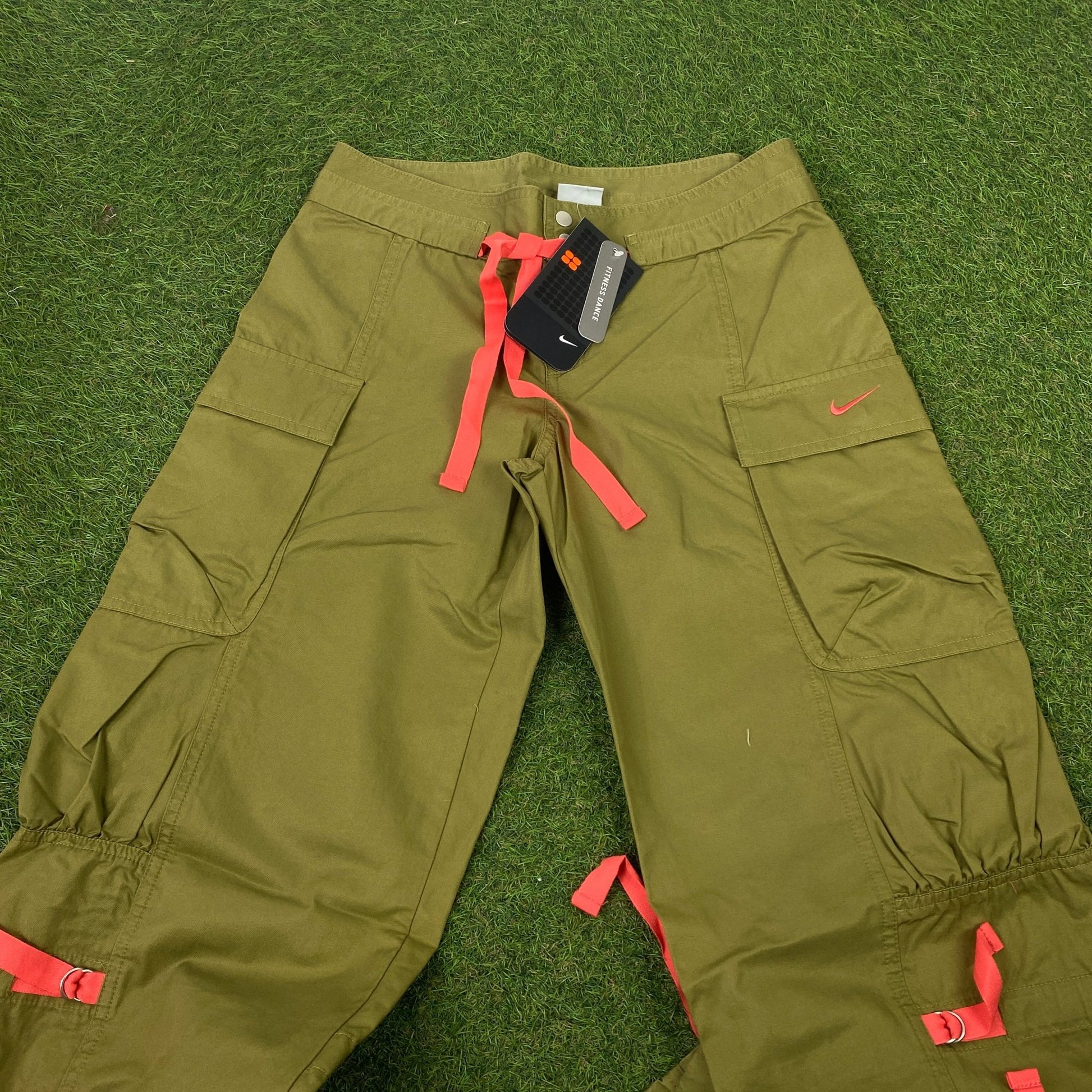 00s Nike Parachute Cargo Joggers Green Small - Vintage Box