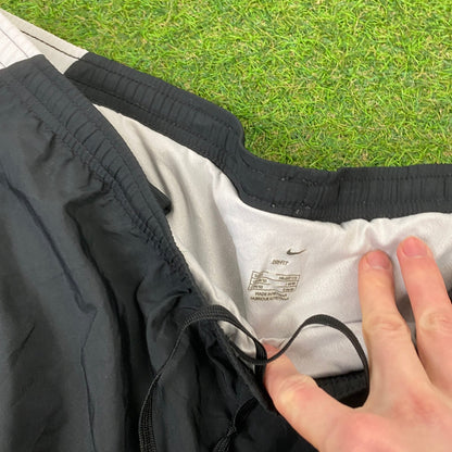 Retro Nike Shorts Black Small - Vintage Box