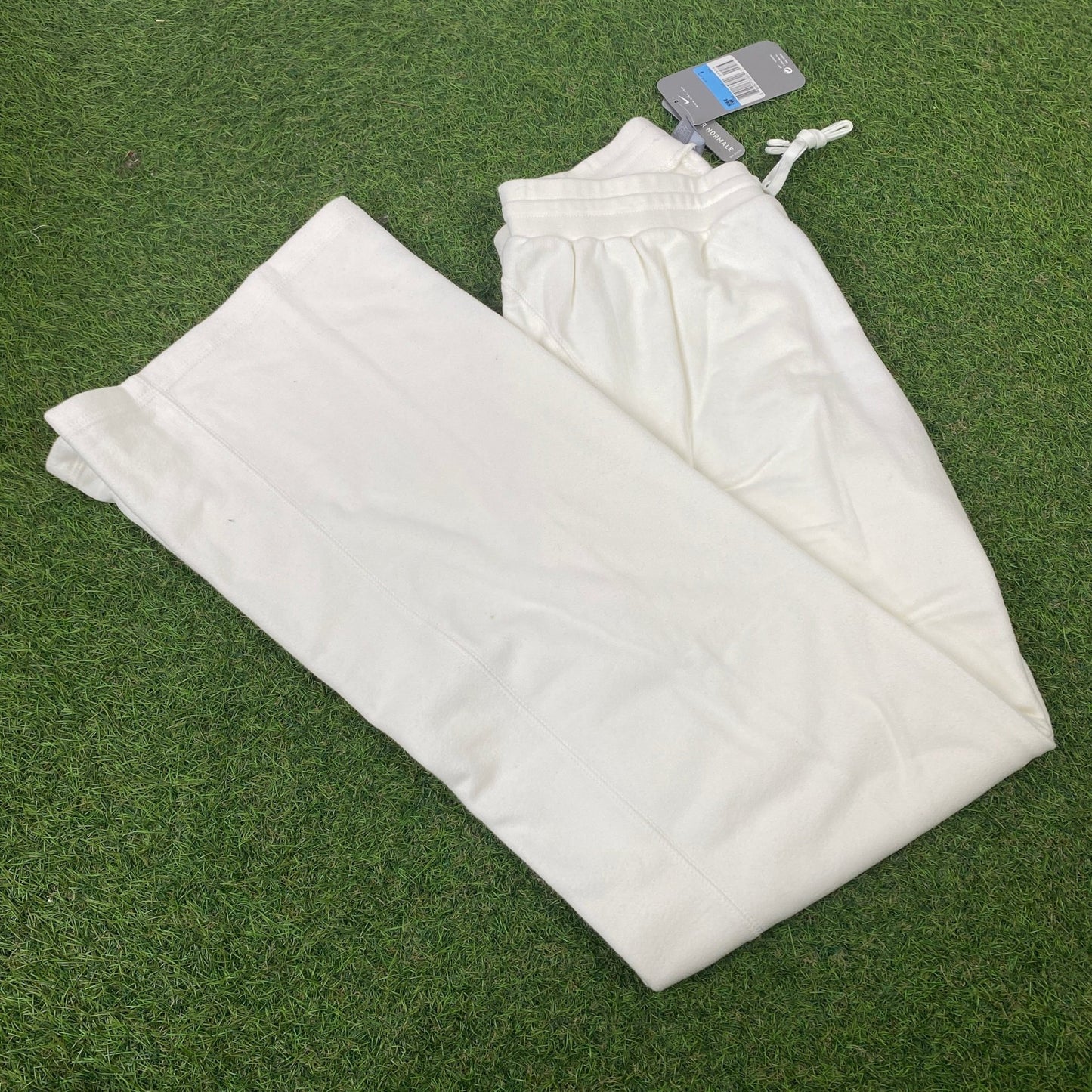 00s Nike Cotton Joggers White XL - Vintage Box