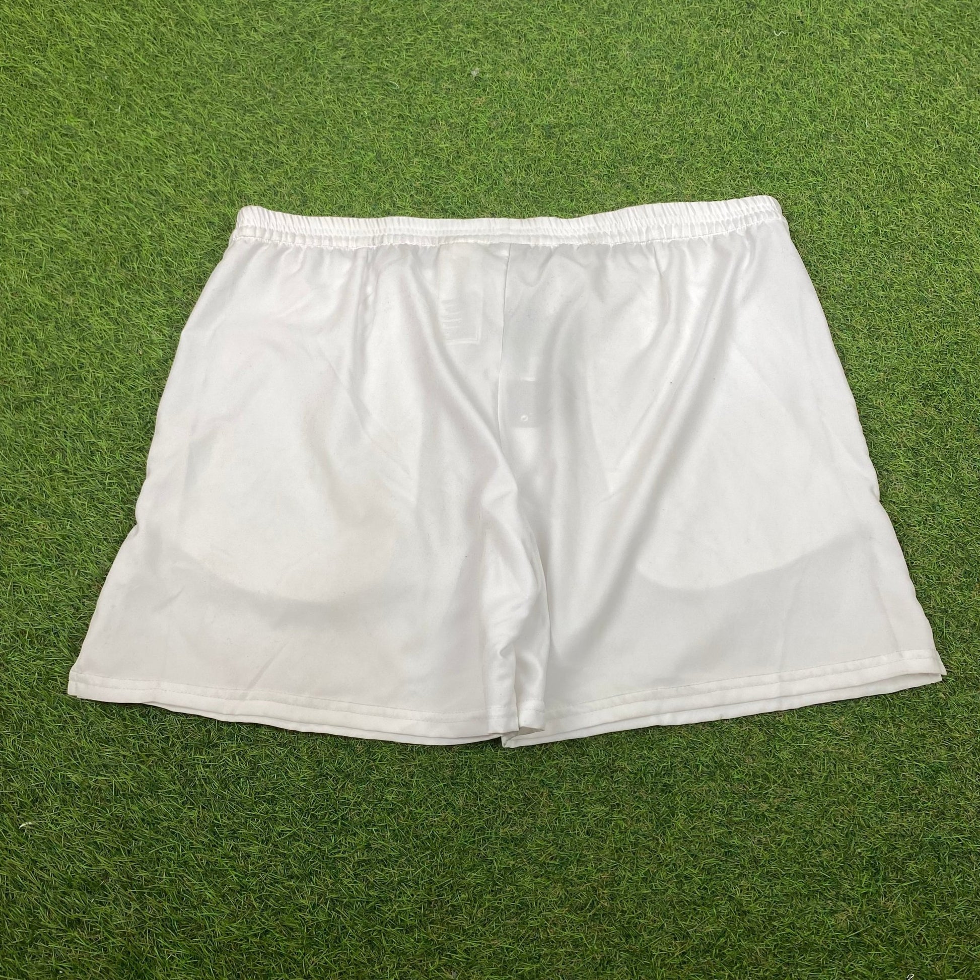 00s Nike Court Shorts White XL - Vintage Box