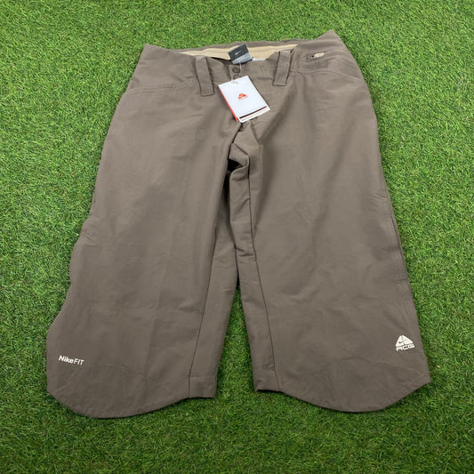 90s Nike ACG Cargo Shorts Brown Small - Vintage Box