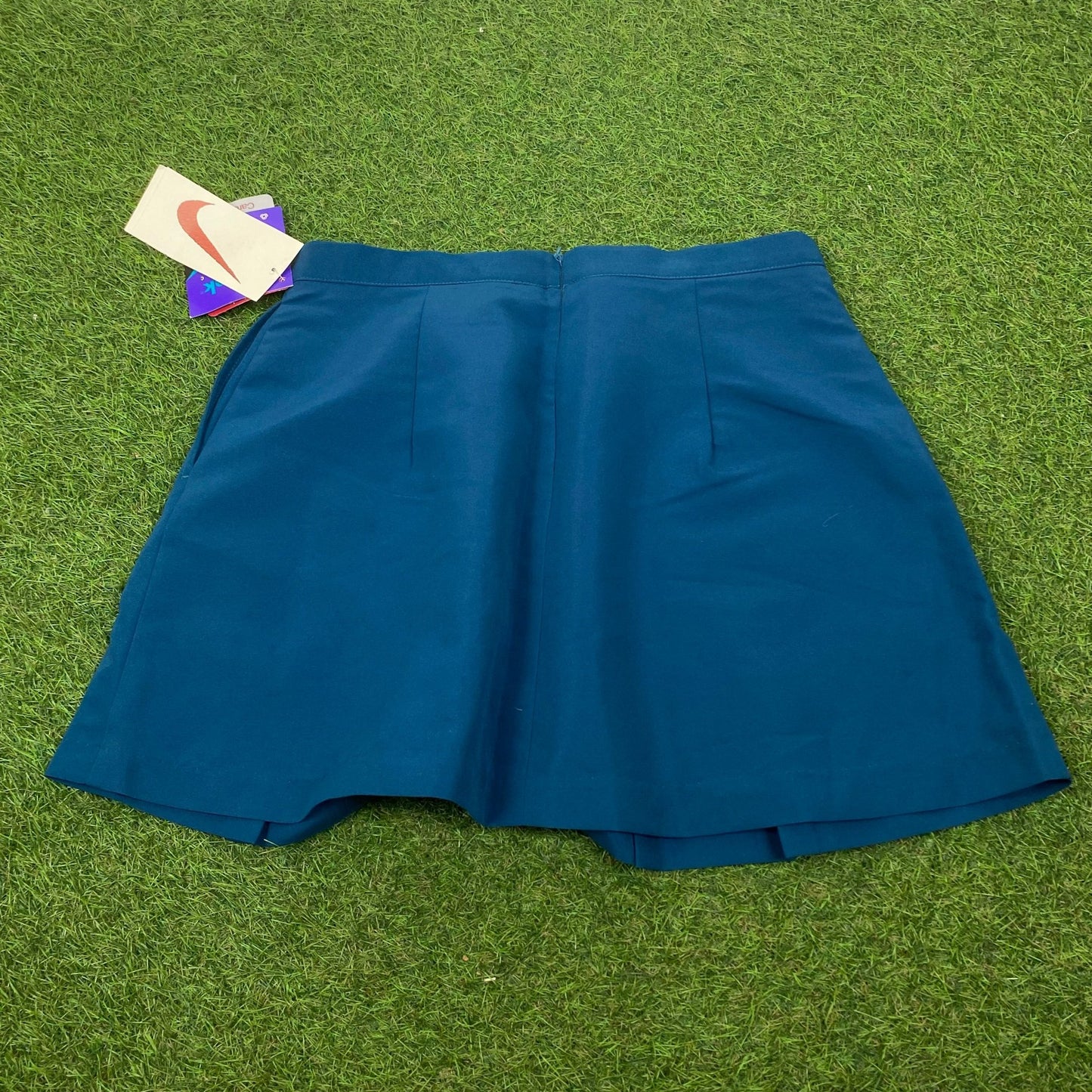 Vintage Nike Pleated Skirt With Pockets Blue Large - Vintage Box