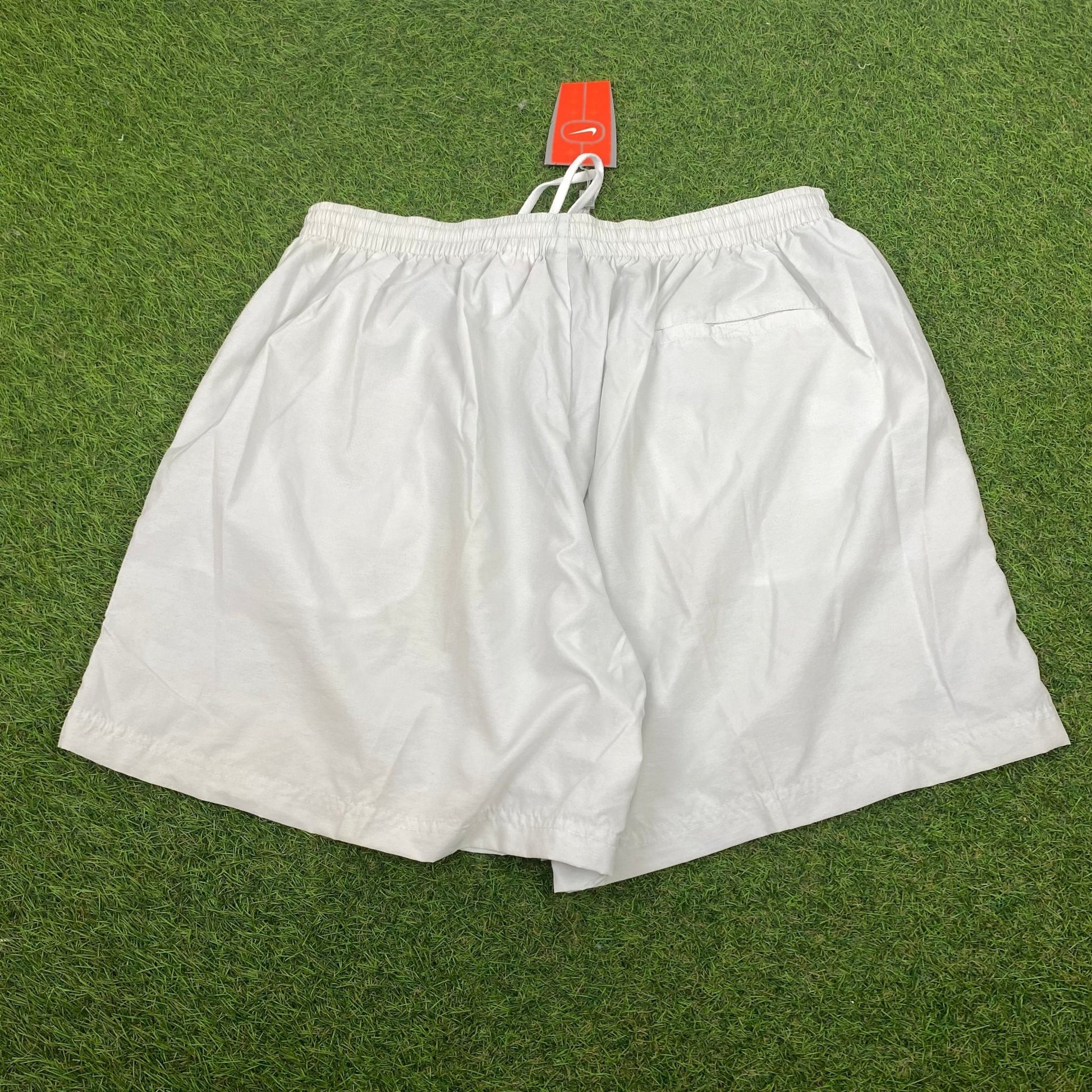 00s Nike Challenge Court Shorts Grey XXL - Vintage Box