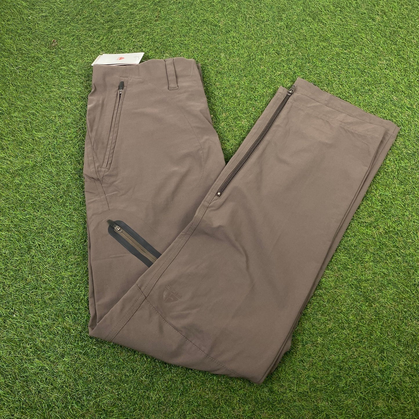 00s Nike ACG Cargo Trousers Joggers Brown XXL - Vintage Box