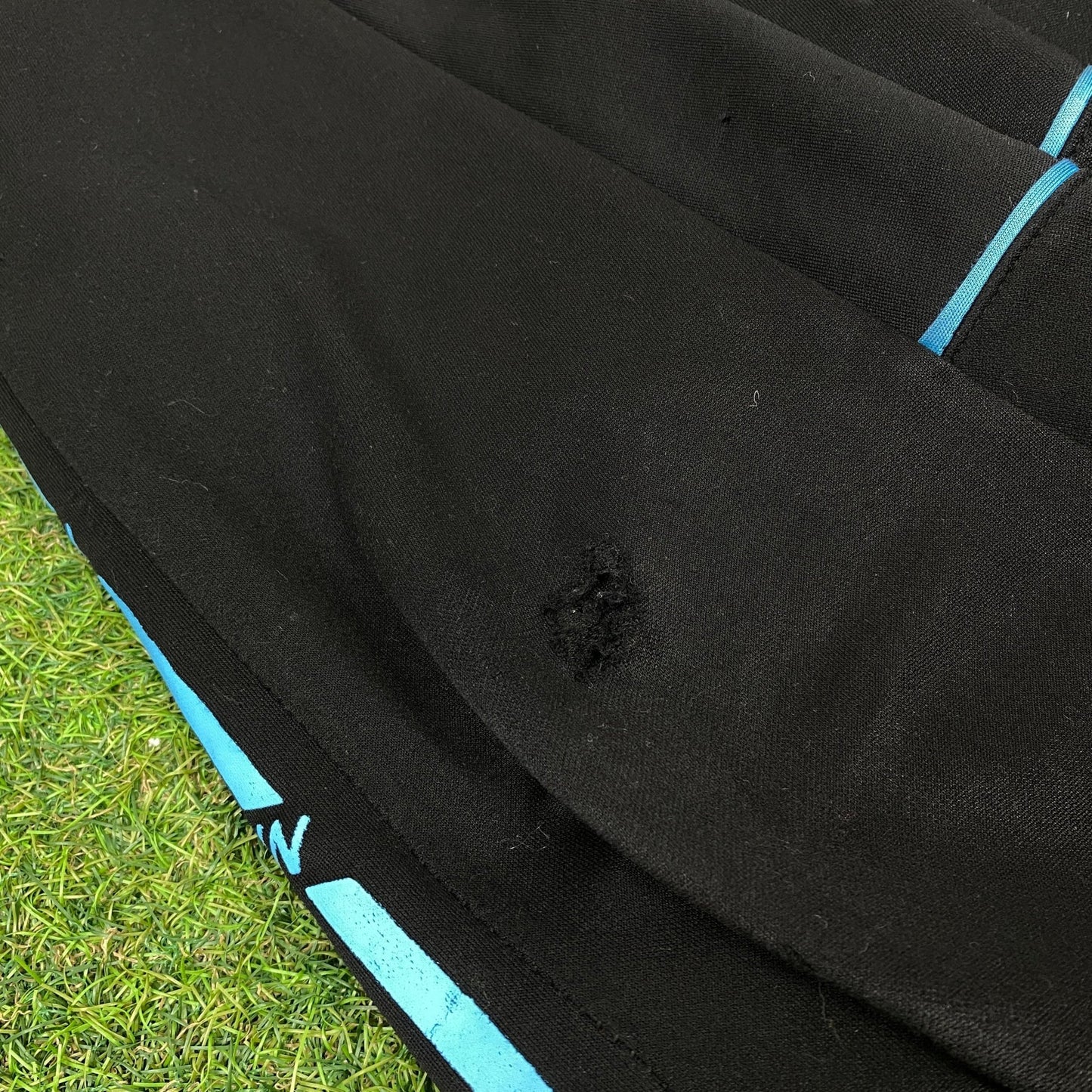 00s Nike Piping Joggers Black XS - Vintage Box