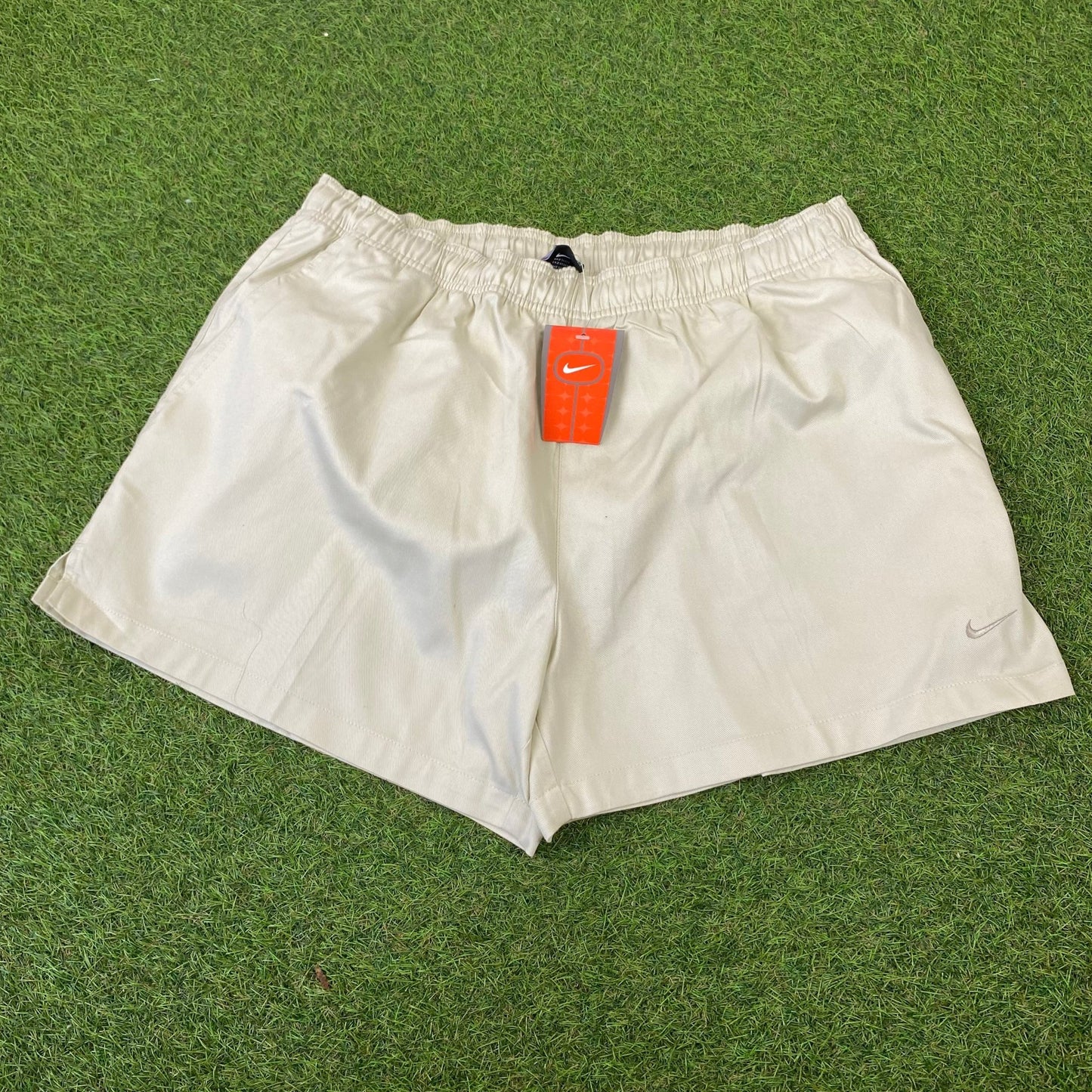 Vintage Nike Shorts Brown XXL - Vintage Box