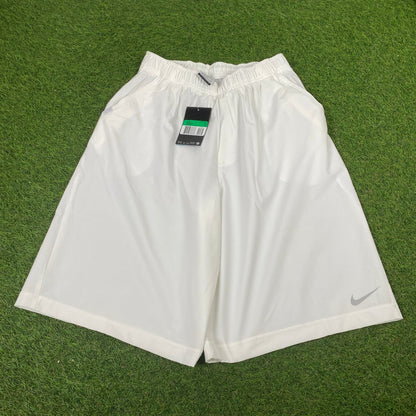 00s Nike Court Shorts White Small - Vintage Box