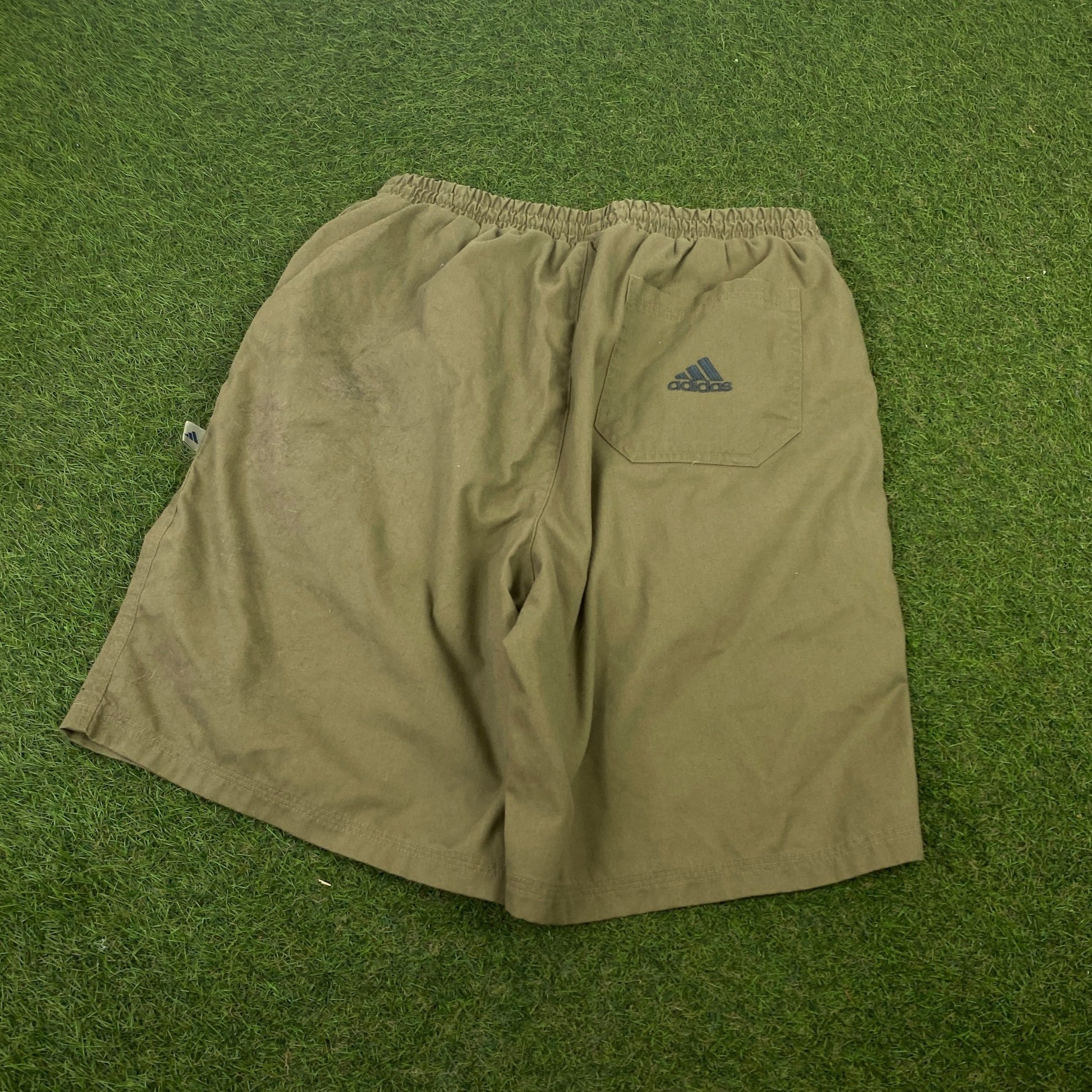 90s Adidas Shorts Brown Medium - Vintage Box