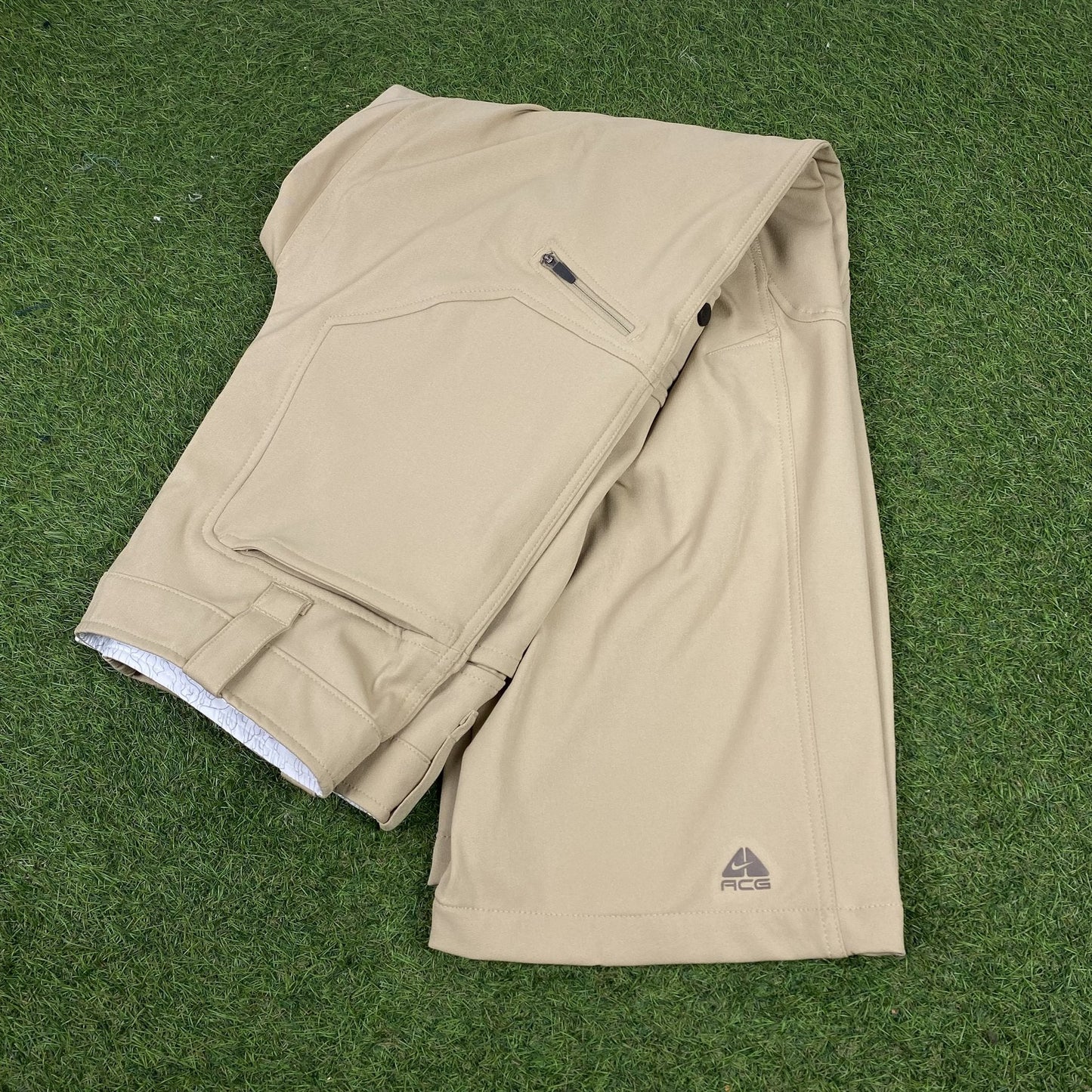 Vintage Nike ACG Cargo Trousers Joggers Brown Small/XS - Vintage Box