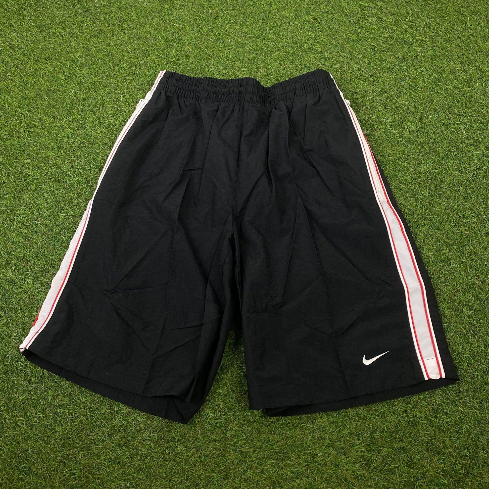 Vintage Nike Shorts Black Small - Vintage Box