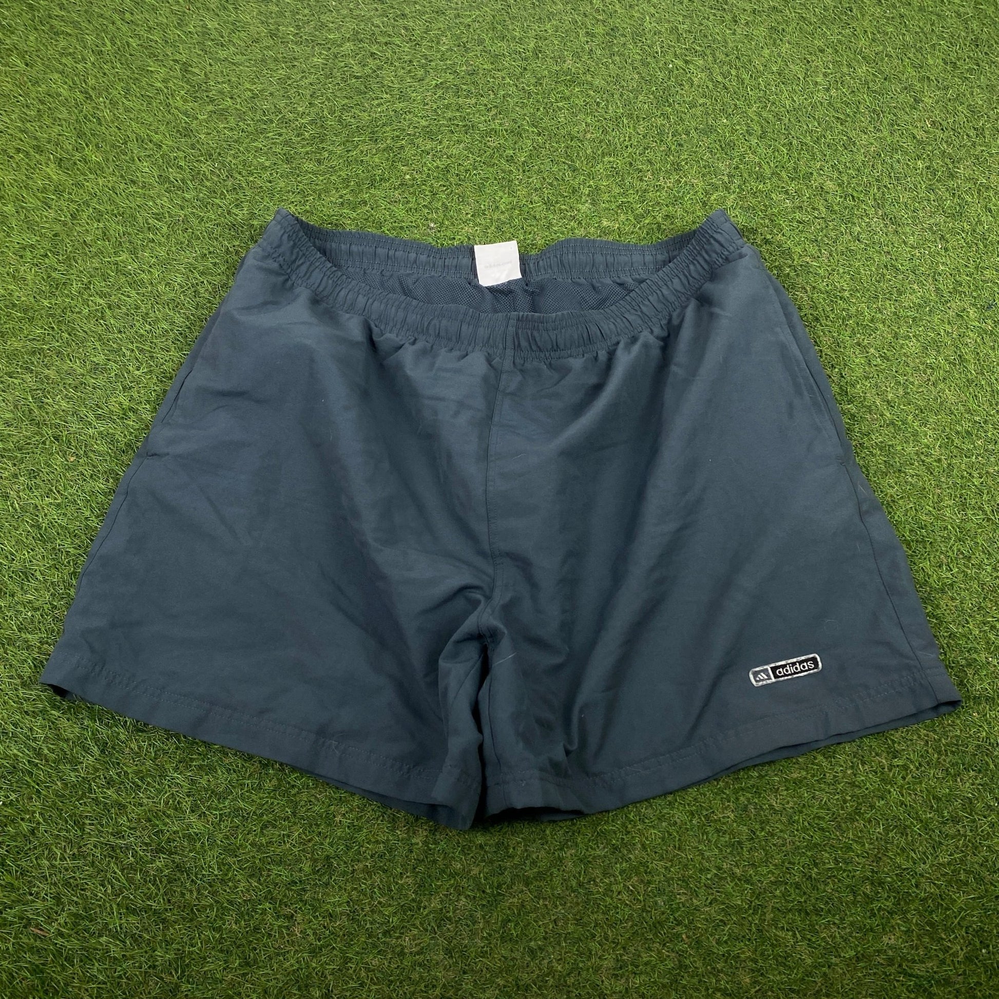 00s Adidas Shorts Grey XL - Vintage Box