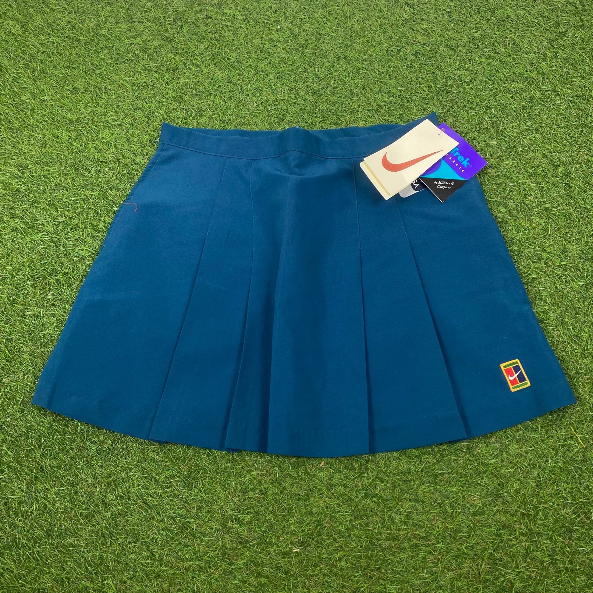 Vintage Nike Pleated Skirt With Pockets Blue Large - Vintage Box