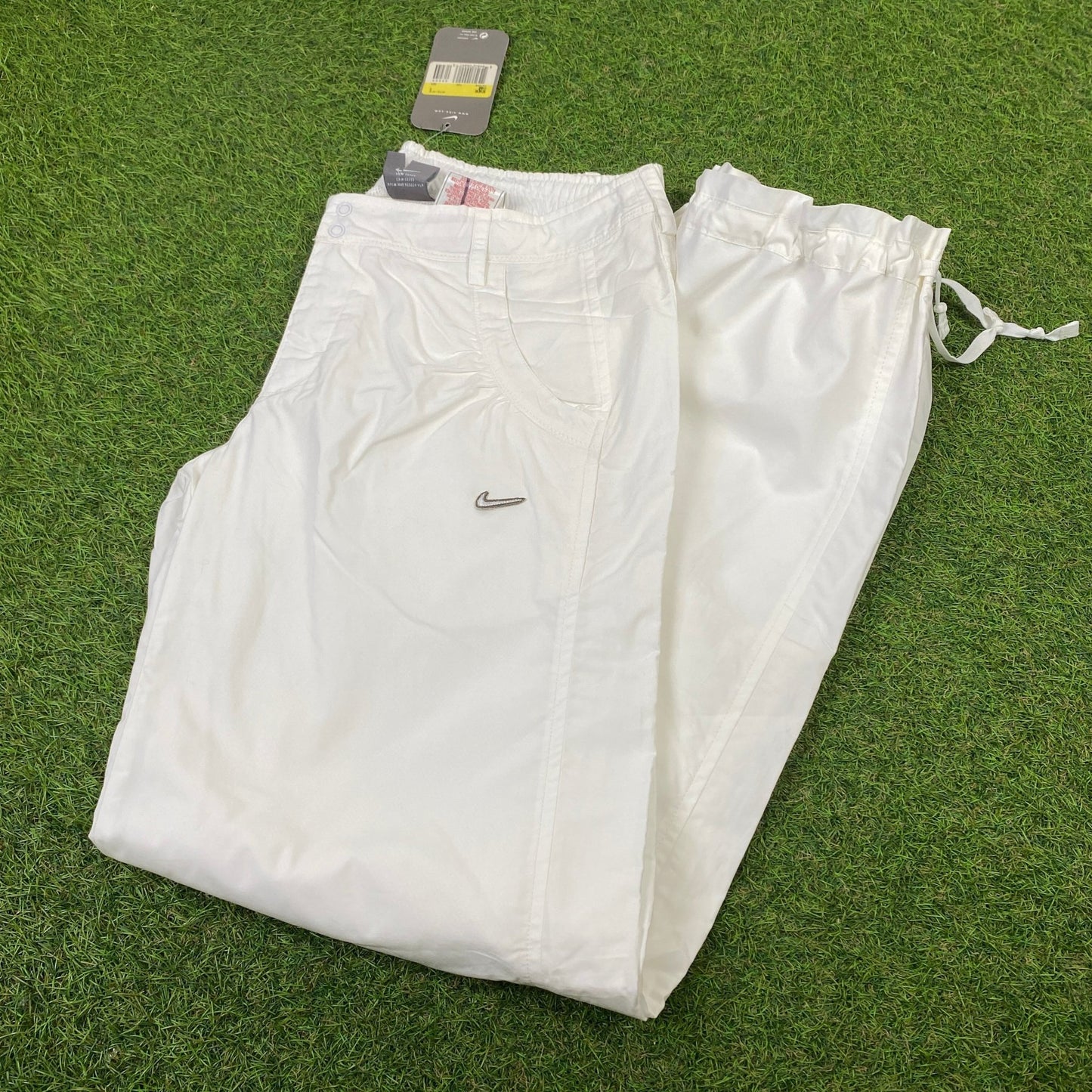 00s Nike Parachute Joggers White XL - Vintage Box