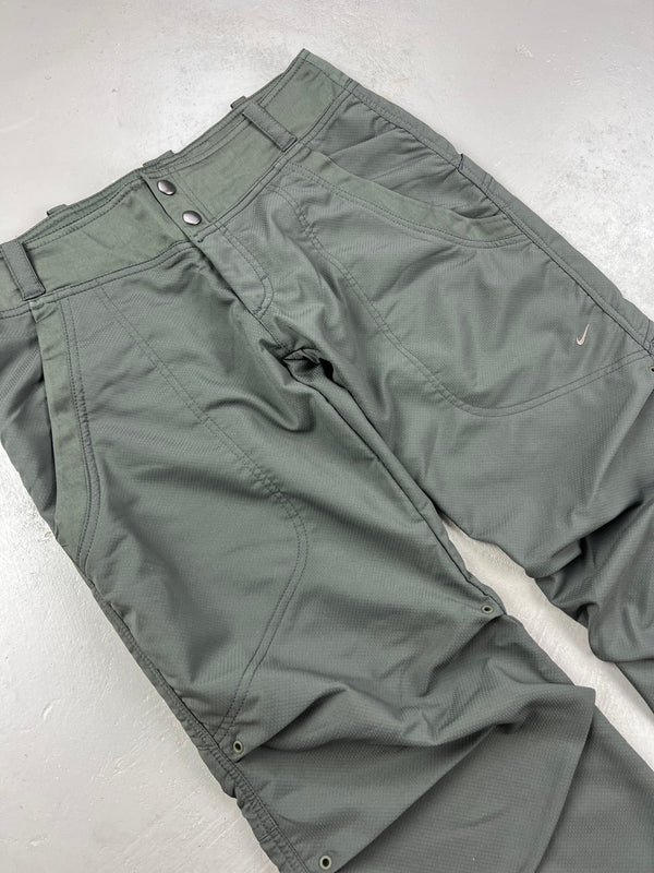 Vintage Nike Parachute Cargo Pants BNWT Small