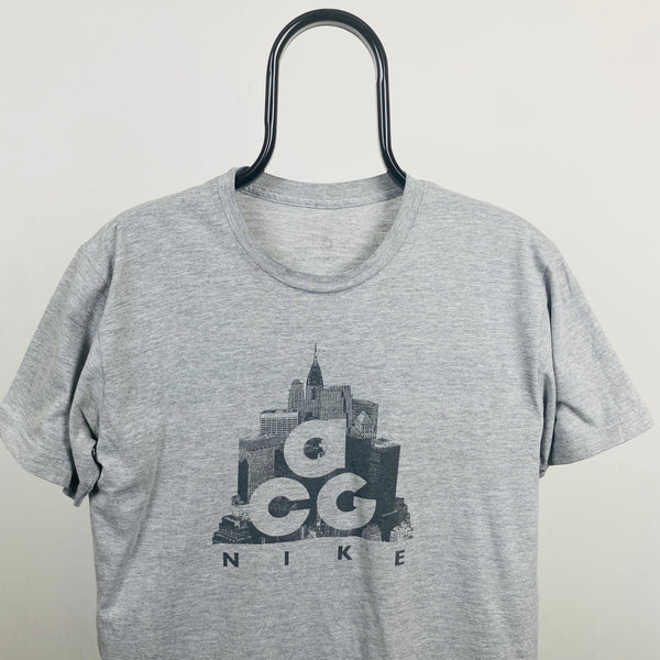 Vintage Nike ACG T-Shirt Grey Medium