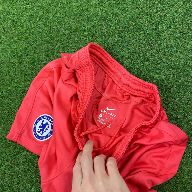 Vintage Nike Chelsea Football Shorts Pink Small