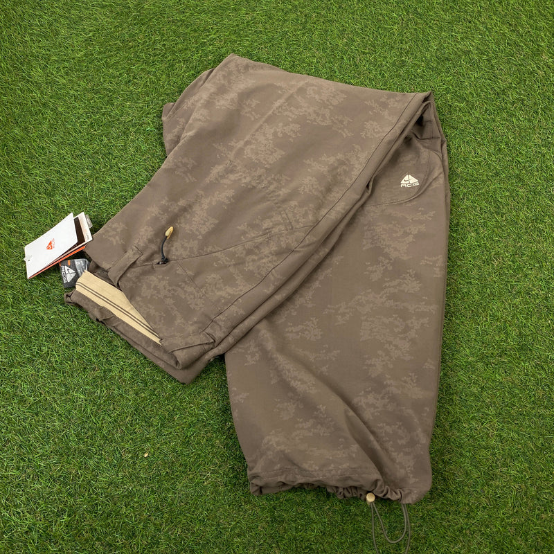 Vintage Nike ACG Cargo Trousers Joggers Brown XS