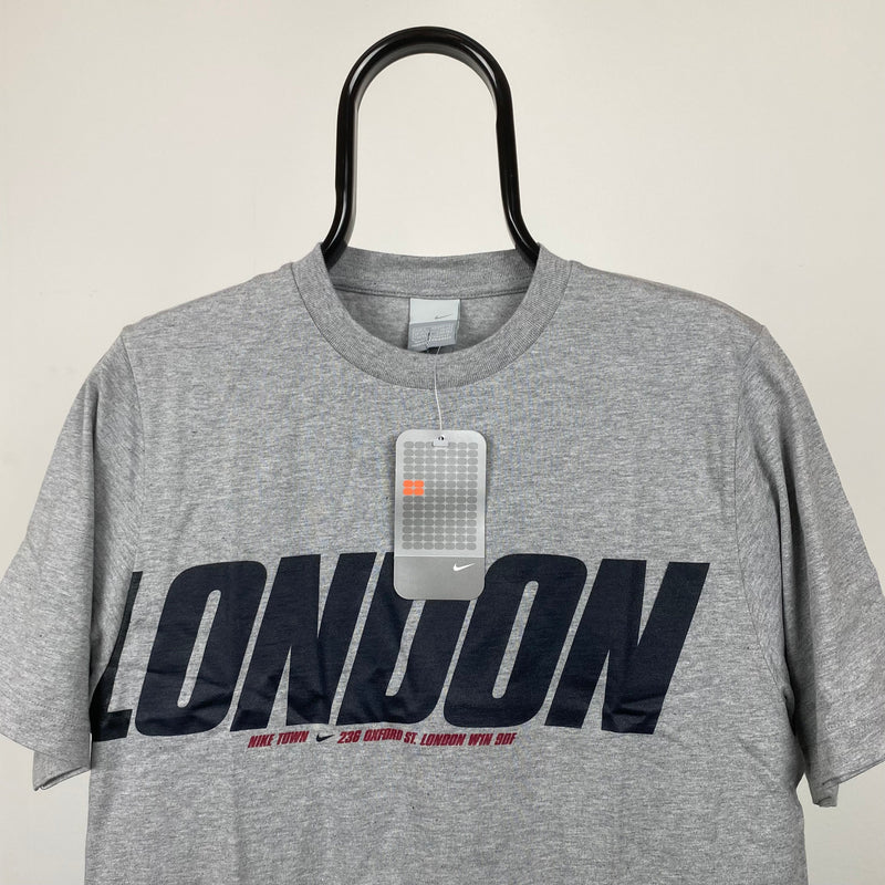 Vintage Nike Town London T-Shirt Grey Small