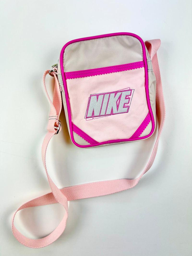 Vintage Nike Sling Bag OSFA