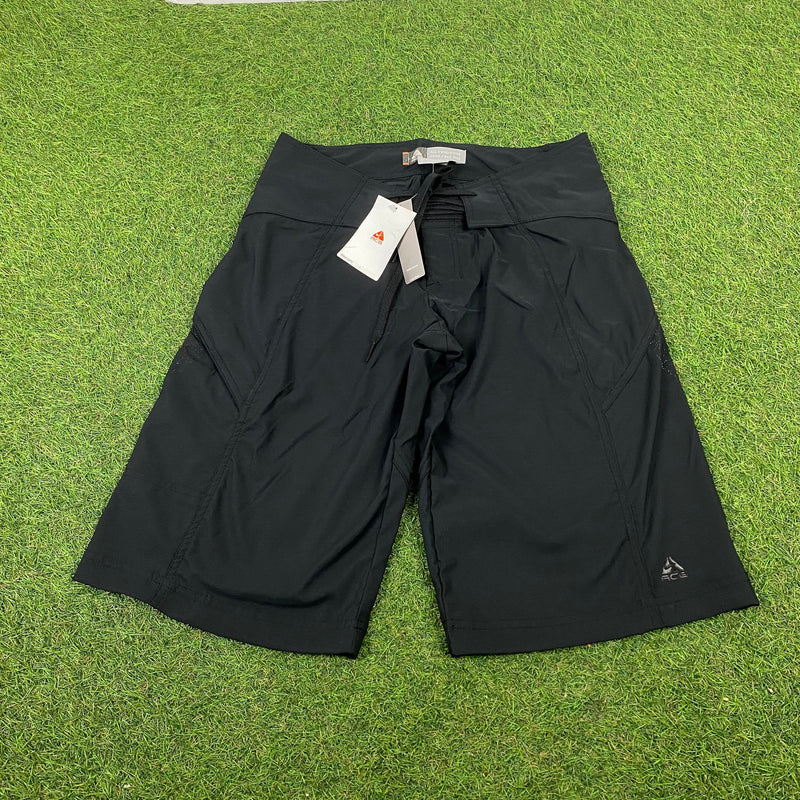 Vintage Nike ACG Cargo Shorts Black XL