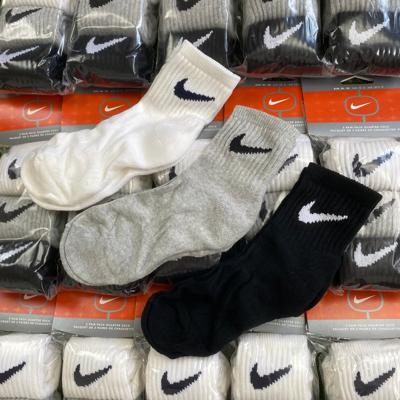 Vintage Nike Socks Colour 3 Pack White