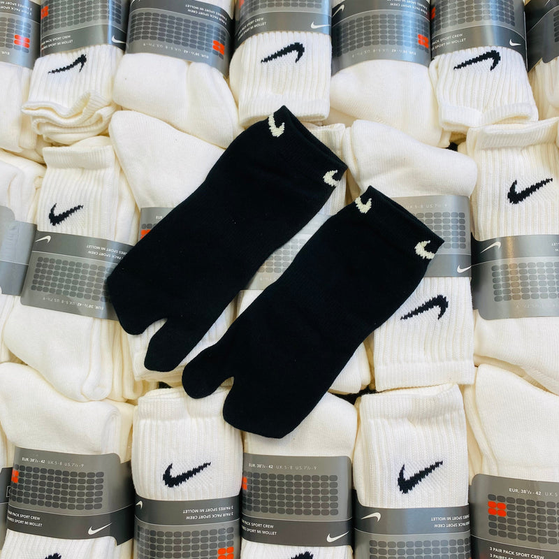 Vintage Nike Rift Toe Socks Black